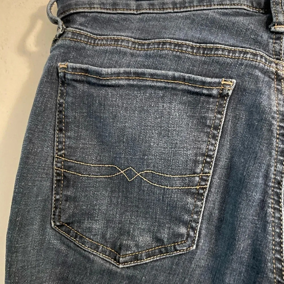 Lucky Brand Mid Rise Sweet Boot Ocean Road Jeans Size 10/30 - Picture 13 of 16